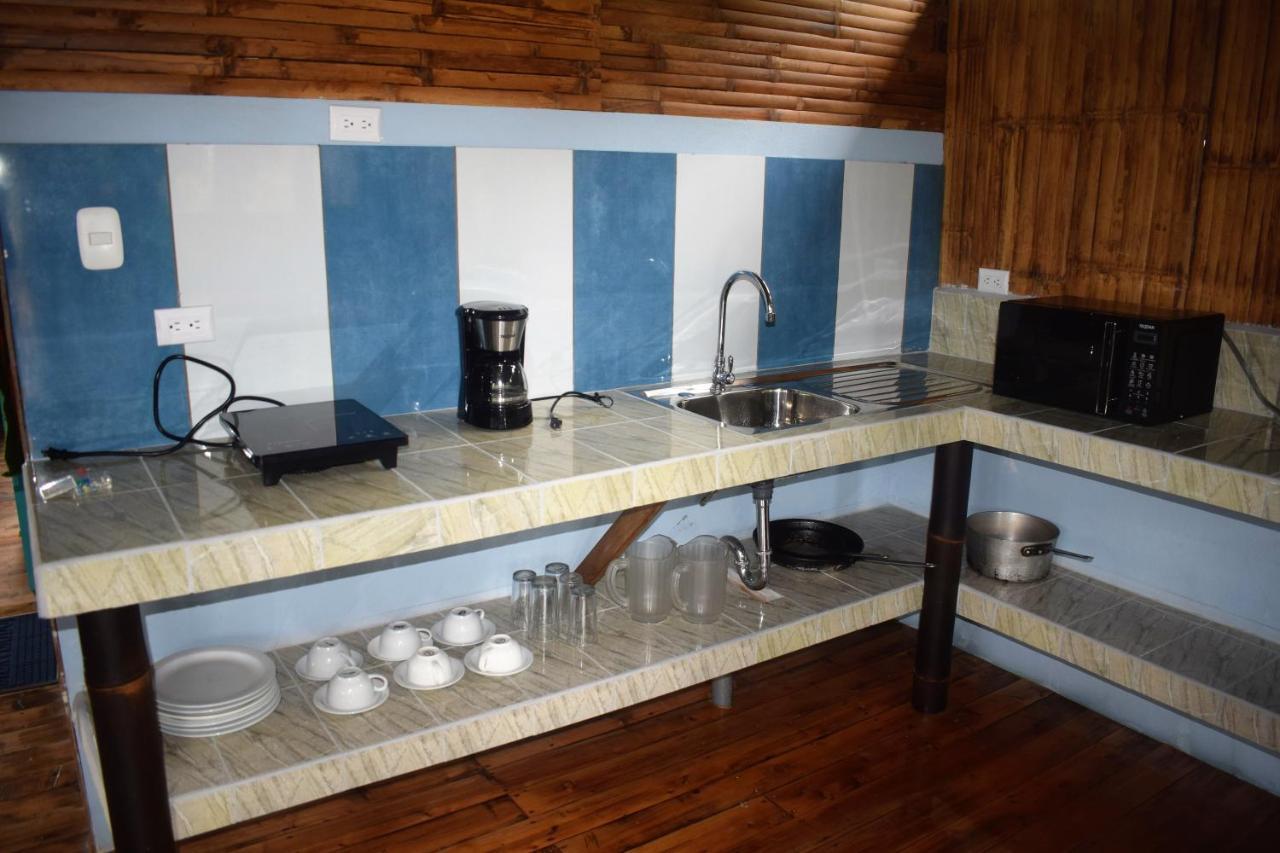 Casa De Bambu Villa ตูร์เรียลบา ภายนอก รูปภาพ
