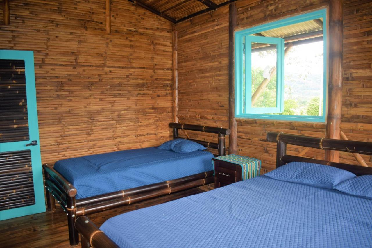 Casa De Bambu Villa ตูร์เรียลบา ภายนอก รูปภาพ