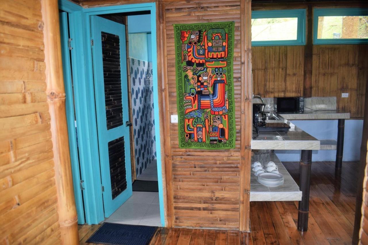 Casa De Bambu Villa ตูร์เรียลบา ภายนอก รูปภาพ