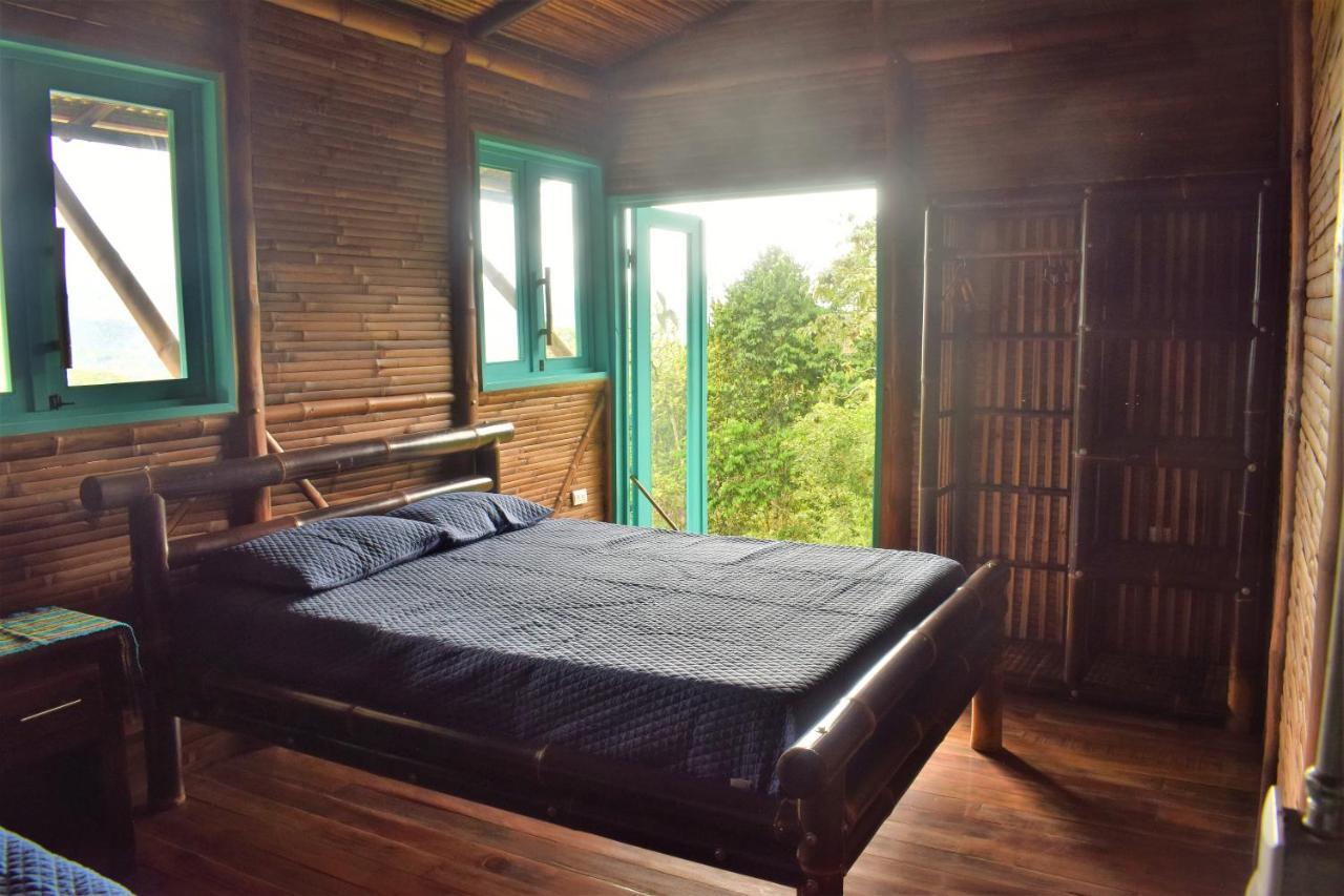 Casa De Bambu Villa ตูร์เรียลบา ภายนอก รูปภาพ