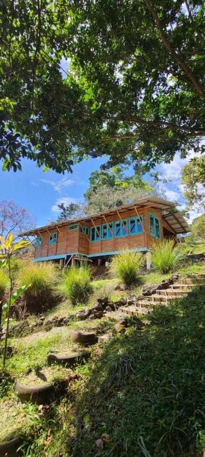Casa De Bambu Villa ตูร์เรียลบา ภายนอก รูปภาพ
